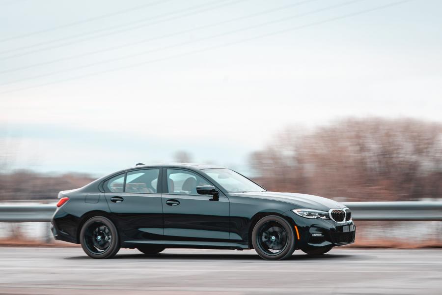  BMW 330i M Sport xDrive (G20) 2019 года  (NA) (фото 22 из 27)